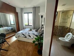 Simsville (D14), Condominium #557032451